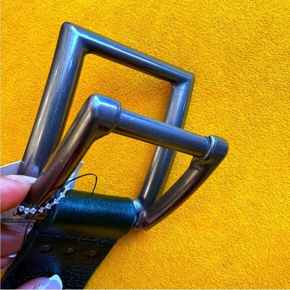 Free People Rowan Metallic Green Leather Boho Double Buckle Belt Size XS/SM NWT - Picture 6 of 11